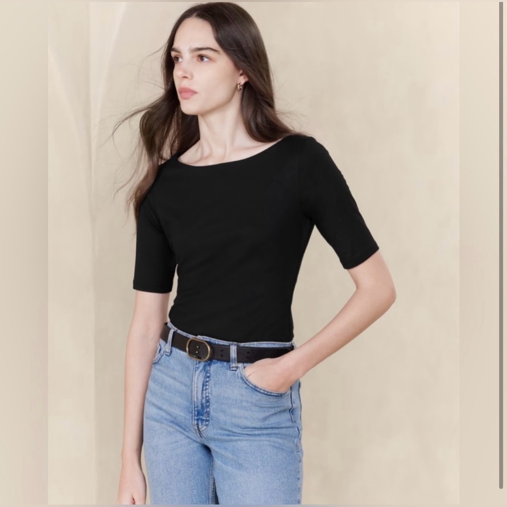 Soft Stretch Elbow Sleeve Top